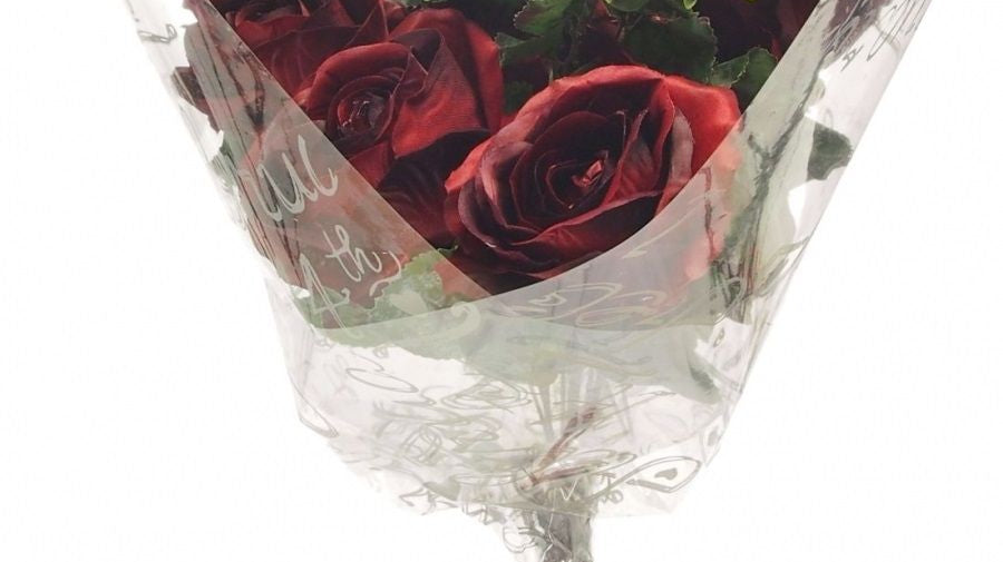 Silk Flowers and Roses for Your Special Loved One on Valentine's Day: Celebrating Affection with Everlasting Blooms