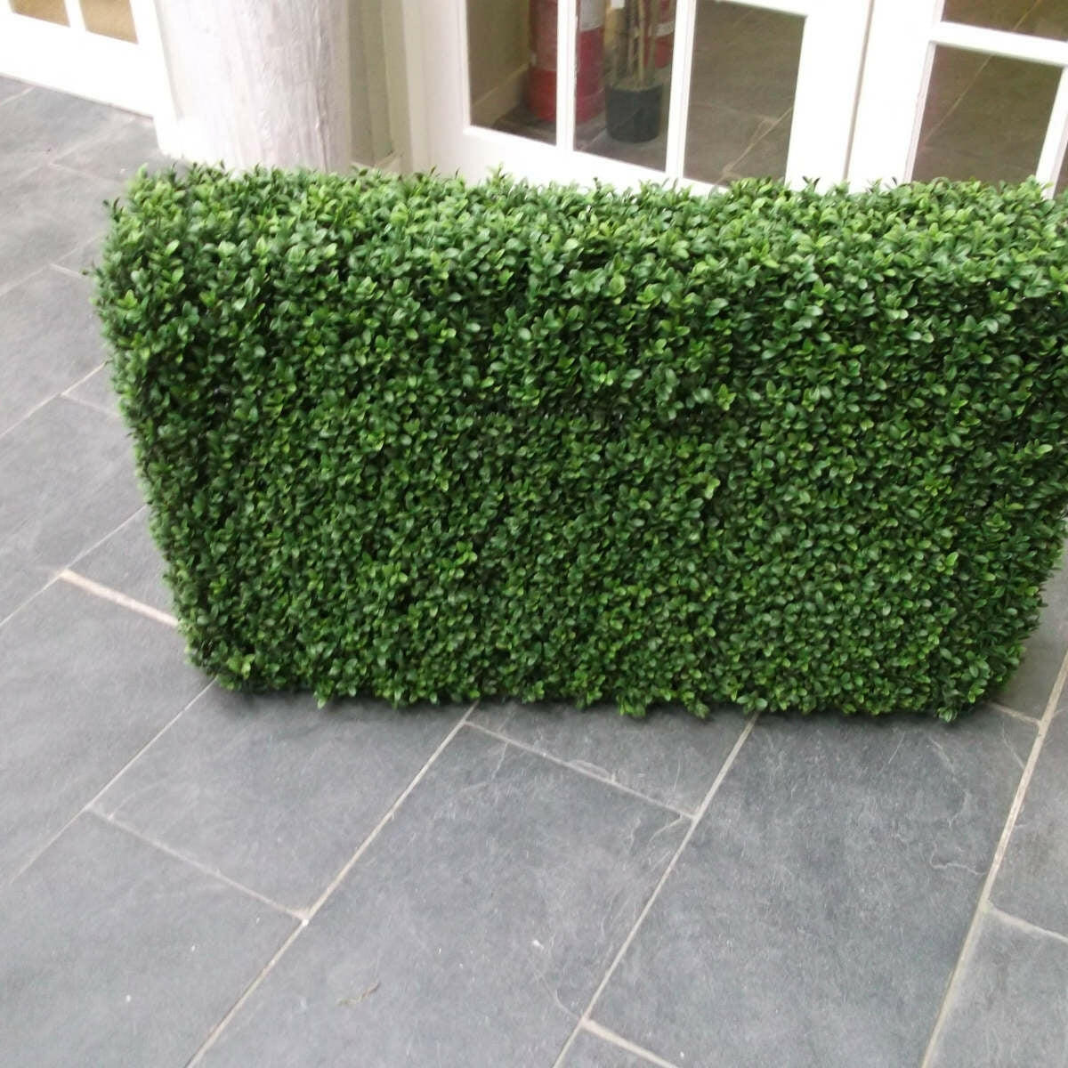 Artificial Bespoke Hedge Building Service