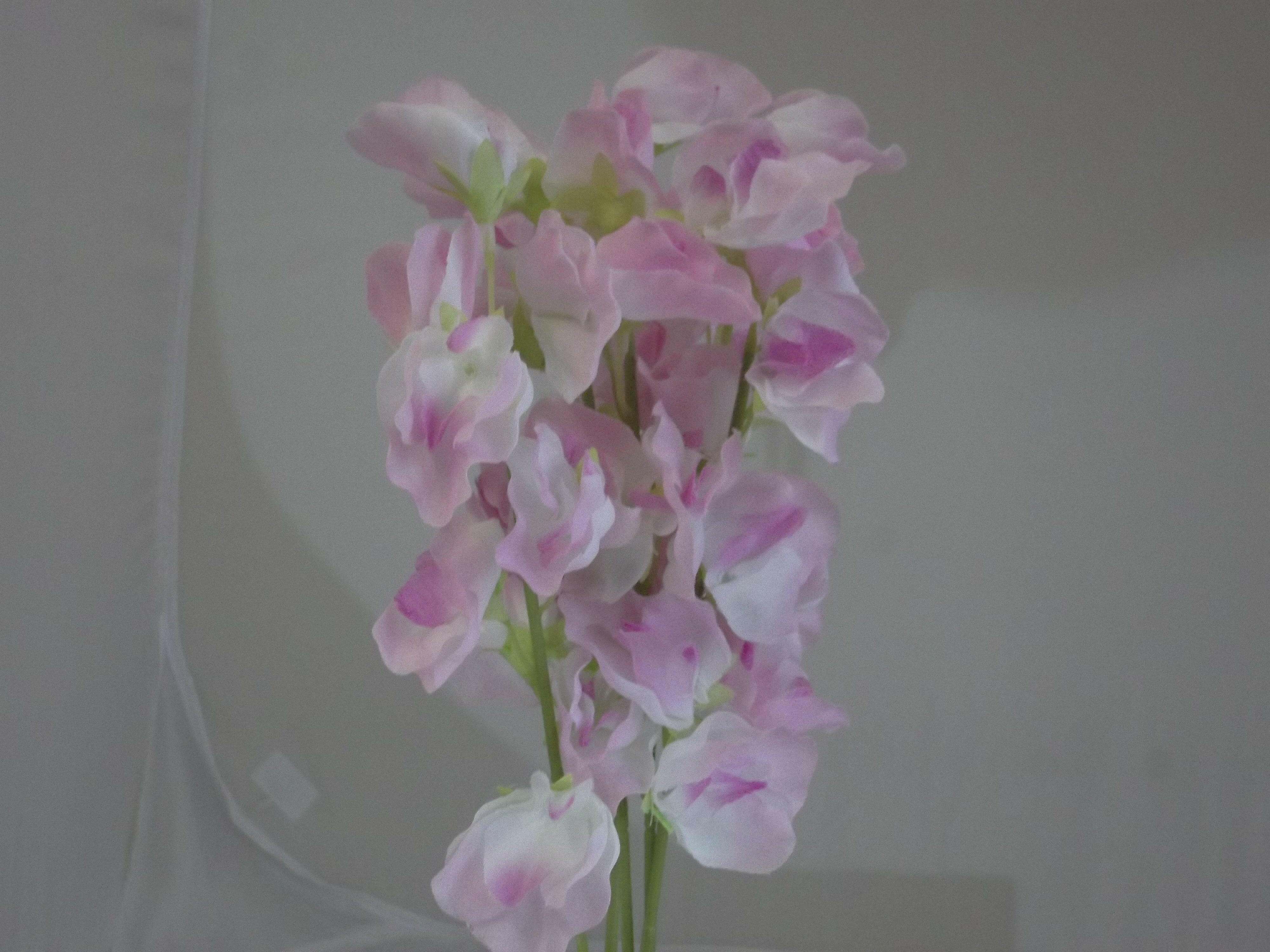 Artificial Silk Sweet Pea Bundle