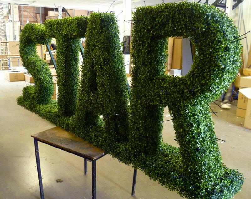 Artificial Bespoke Hedge Building Service