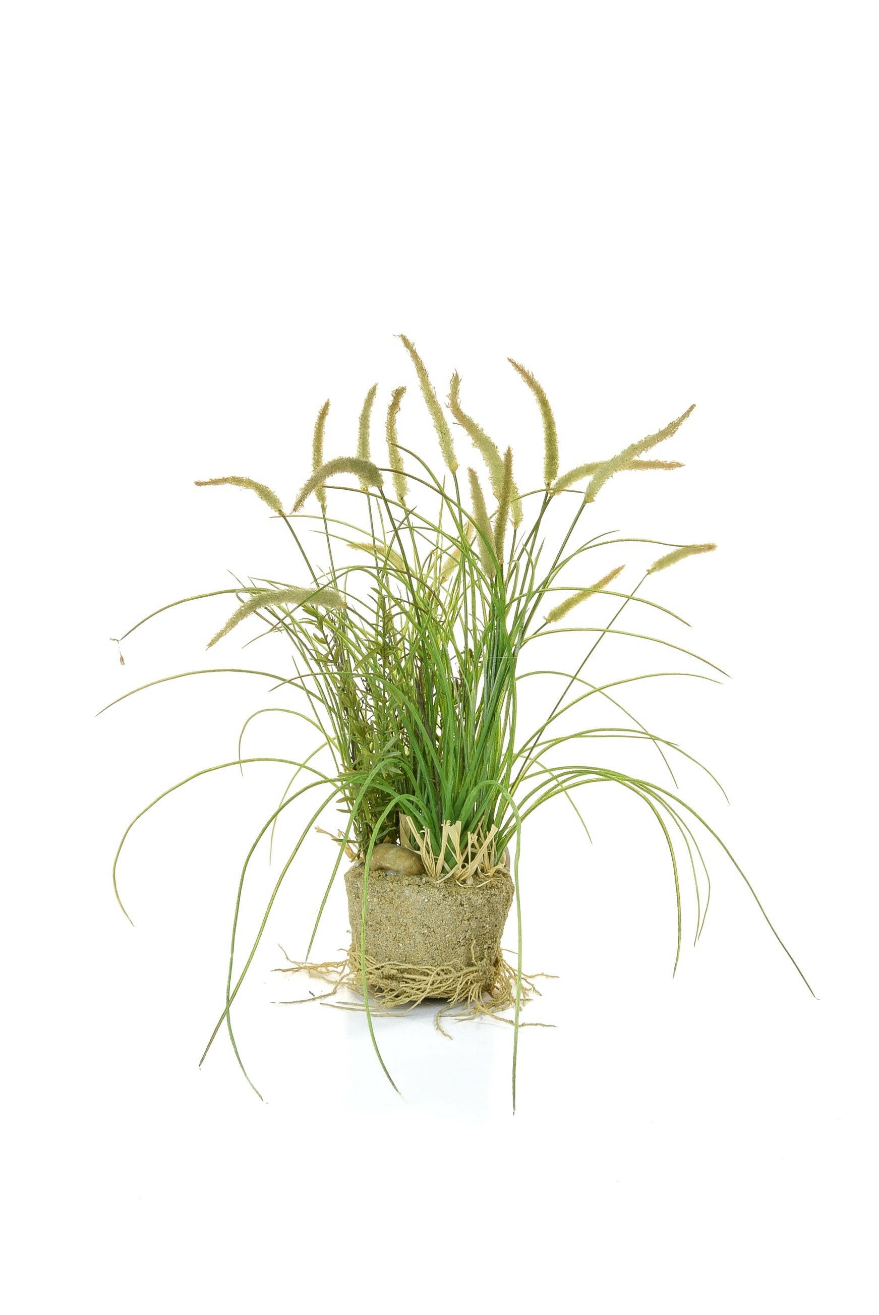Artificial Silk Grass in sand Arrangement