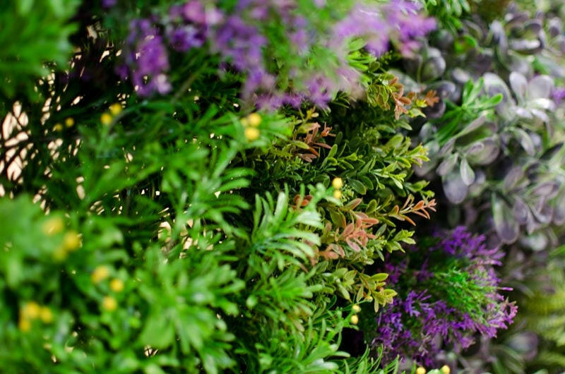 Artificial Green Wall Tropical Leaves 100 x 100cm