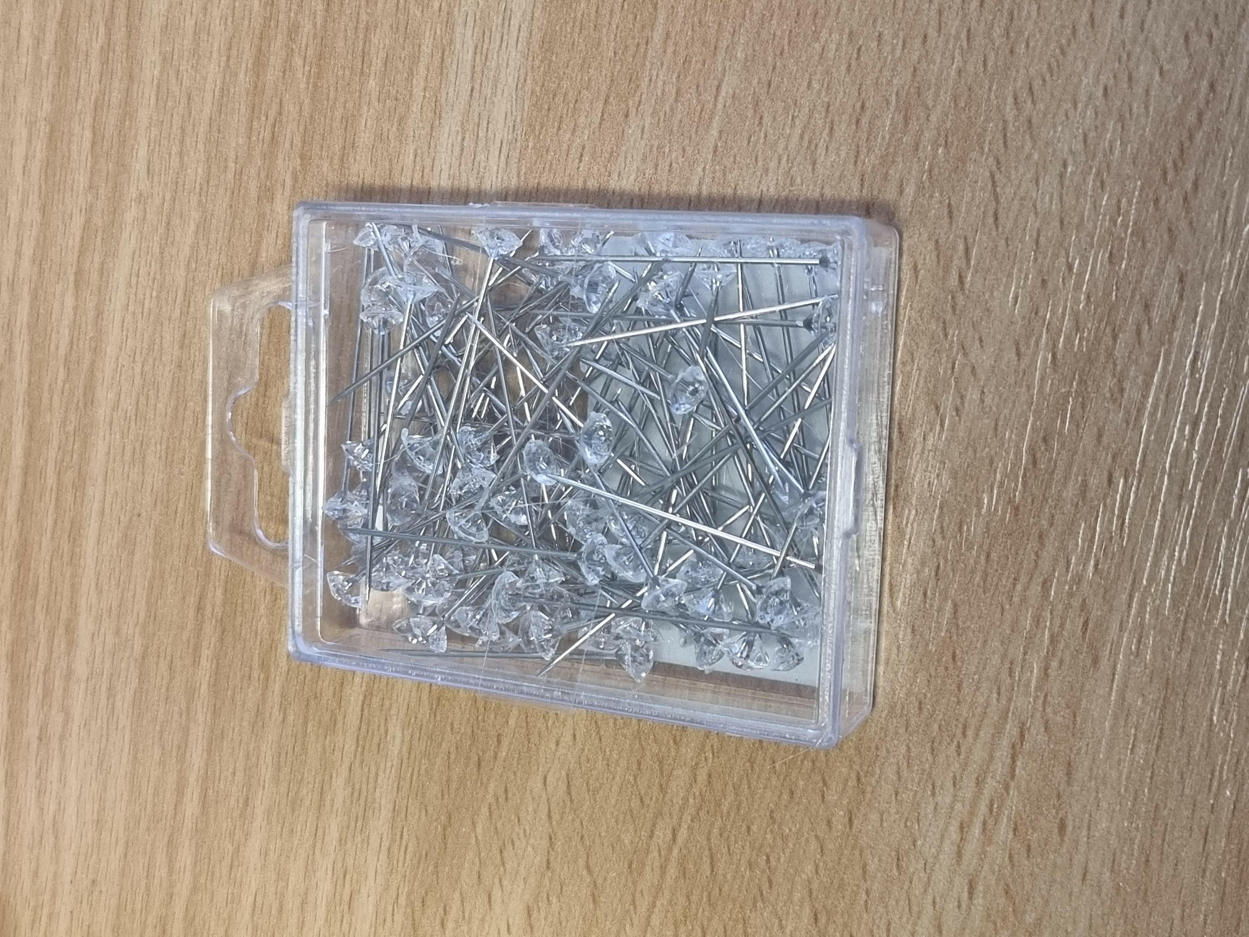 Diamante Pins (100 per Box)