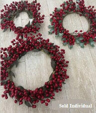 Artificial Glossy Berry Wreath