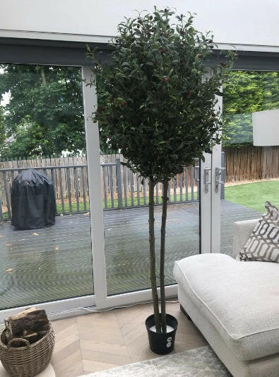 Justartifcial.co.uk Olive Tree showing carriage pot