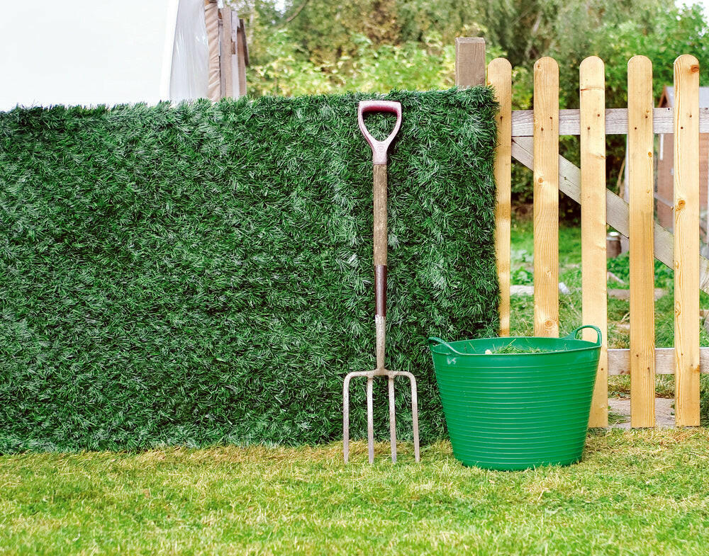 Artificial Conifer Hedging UV