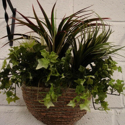 Artificial Plastic Foliage Wall Basket