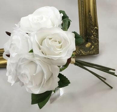 Artificial Silk 7 head Rose Bundle