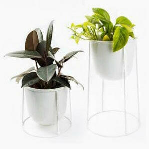 Plant Stand with Pot