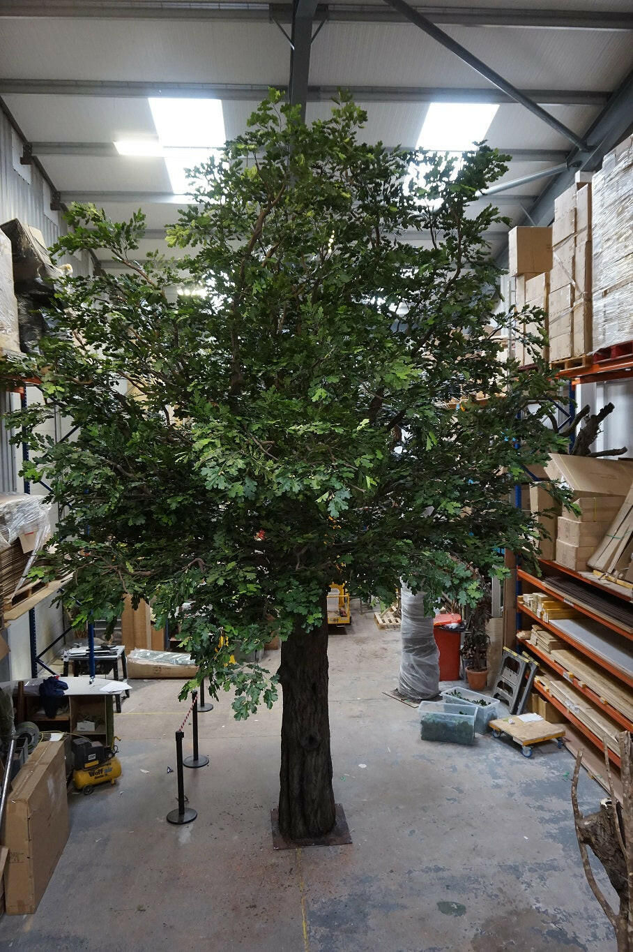 Deluxe Artificial Silk Fabricated Hand Built Bespoke Trunk Oak Tree ...