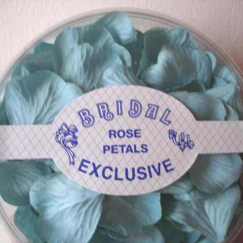 Artificial Silk Rose Petal pieces in a Box