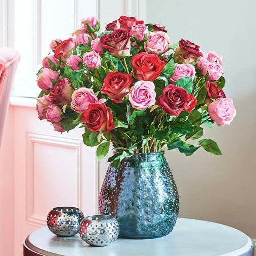 Justartificial.co.uk amore & english roses shown together in a vase