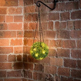 Justartificial.co.uk Pre-Lit Topiary Ball instu