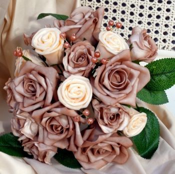 Rose & Pearl Cluster Bouquet